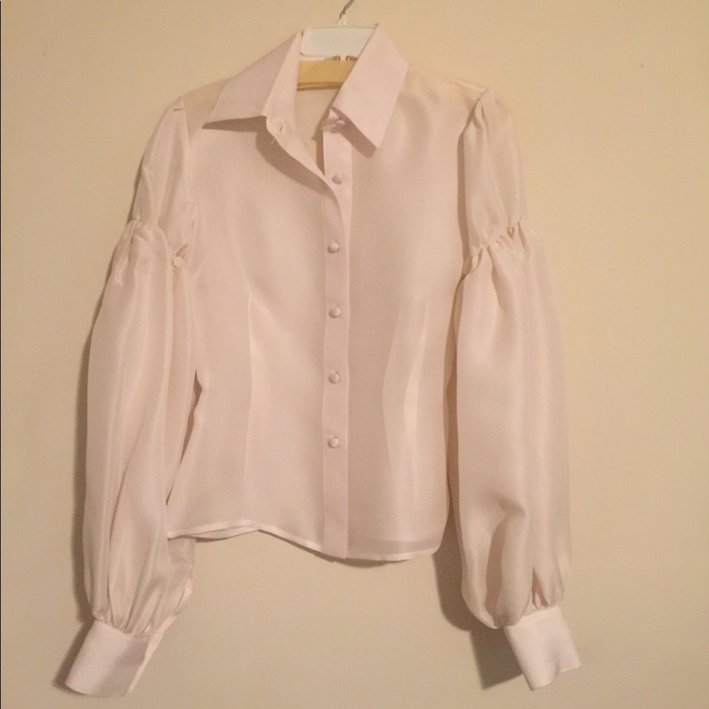 Zang Toi silk peasant style Blouse. Size 6.