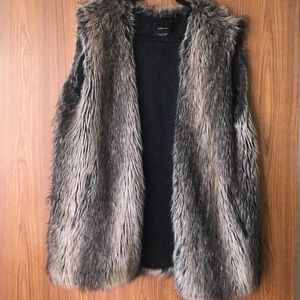 Faux fur vest