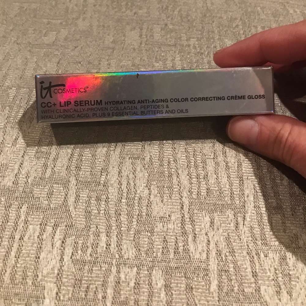 It Cosmetic CC + Lip serum