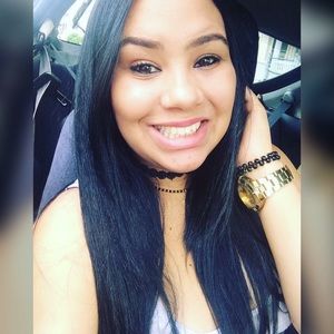 Meet your Posher, Brendaly