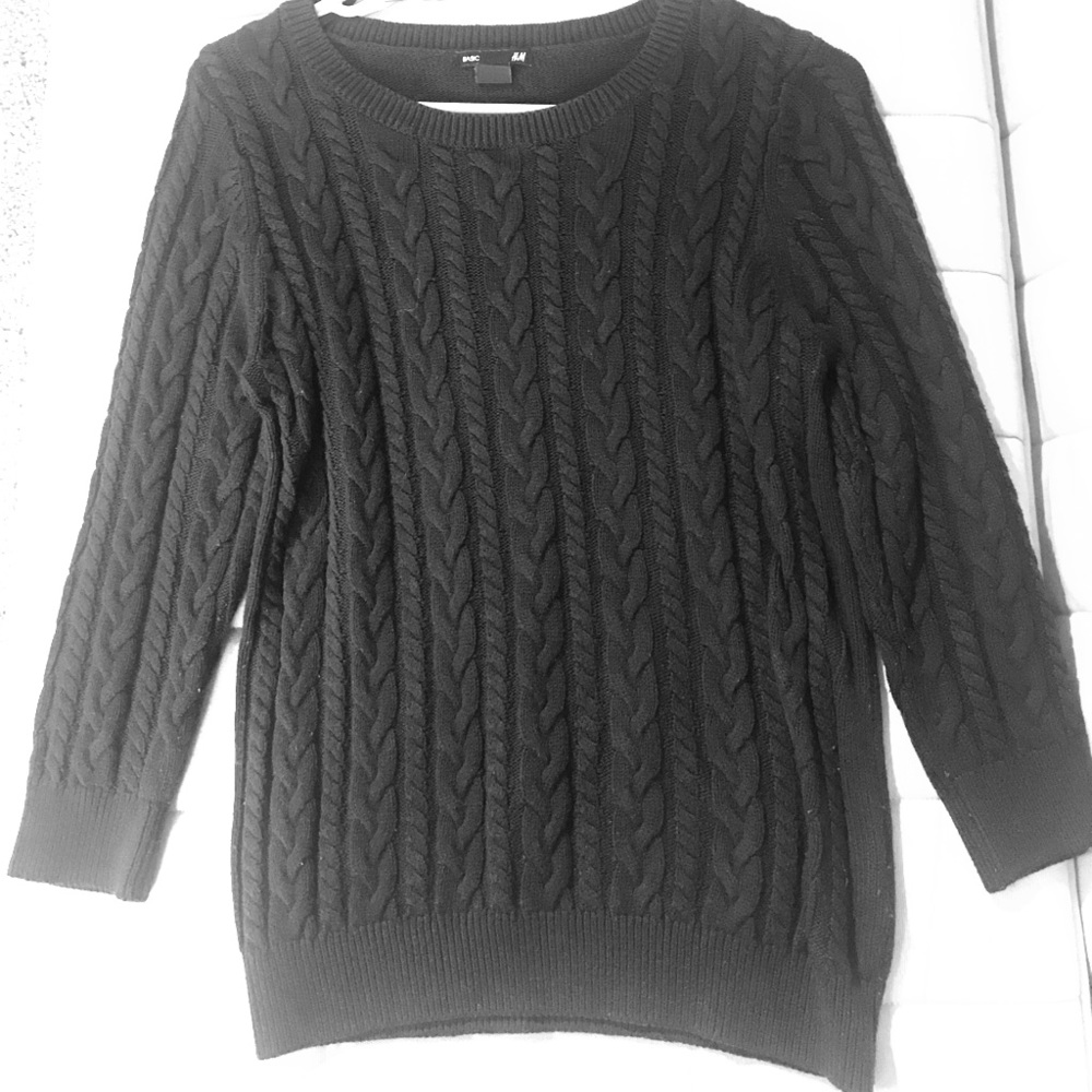 Professional knit H&M sweater