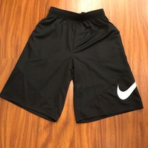 BOYS - Nike DriFit Shorts