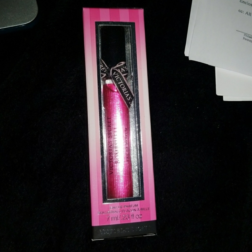 Victoria secret bombshell rollerball