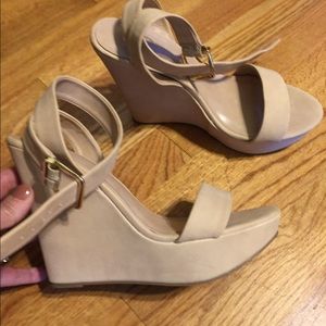 Mix No. 6 wedge platforms Glace