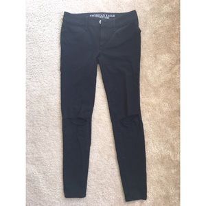 American Eagle Black Distressed Jeggings