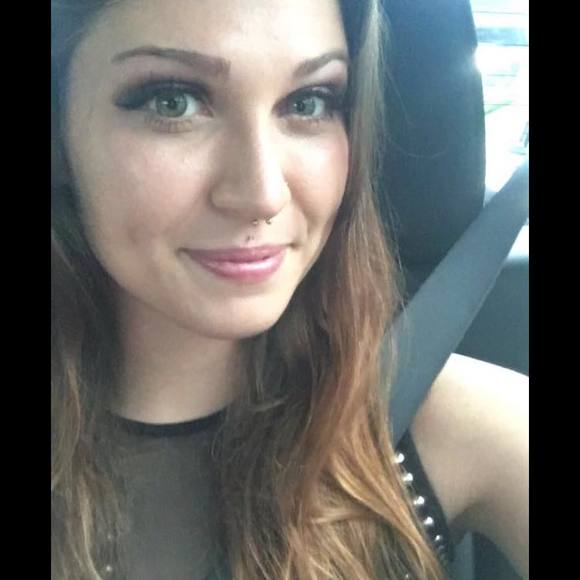 Meet your Posher, Lily - Picture 1 of 1