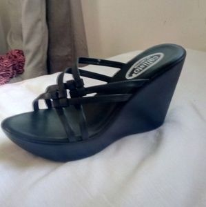 Nwot black callisto sandals