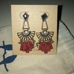 Chloe + Isabel Earrings
