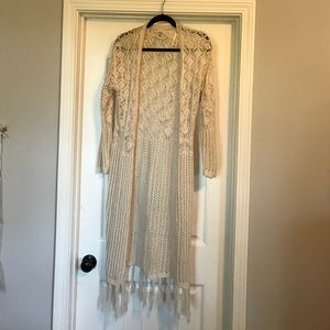 Cream duster/cardigan with fringe