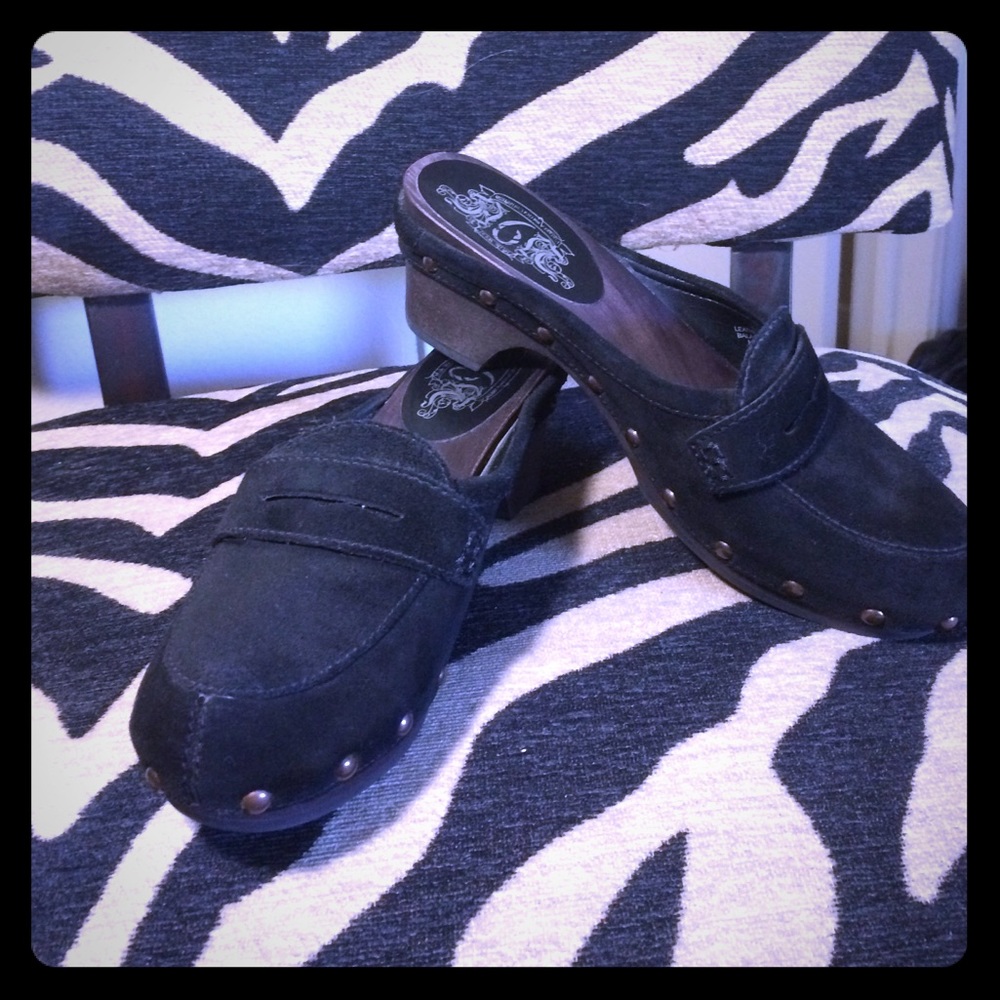 Nine West Black Suede Mule