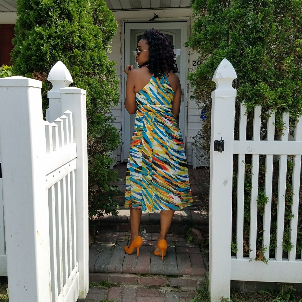 Dress - Picture 2 of 2