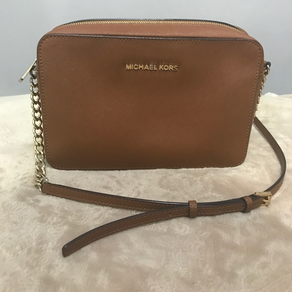 Micheal Kors Crossbody Bag