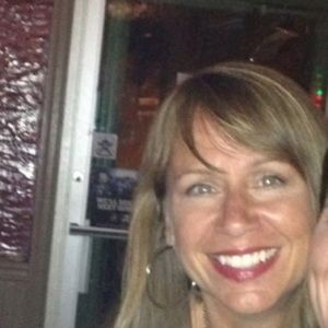 Meet your Posher, Deanna