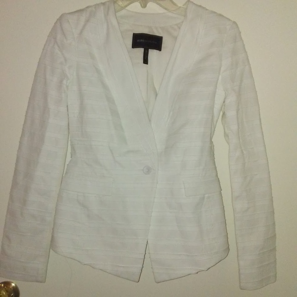 NWOT BCBG MAXAZRIA White Jacket Size XS