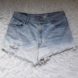 Levi's Ombré Bleach Shorts