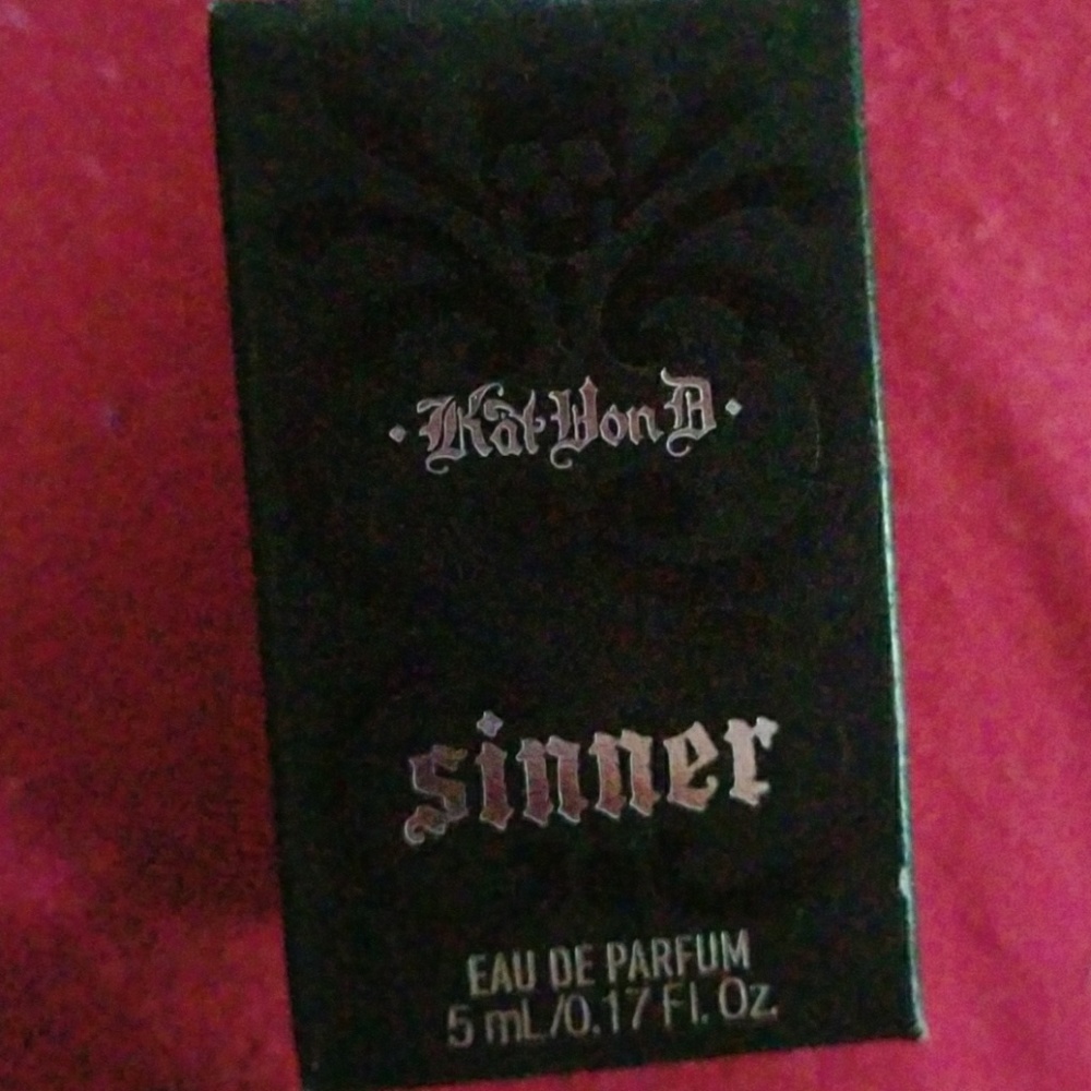 Kat von d sinner fragrance