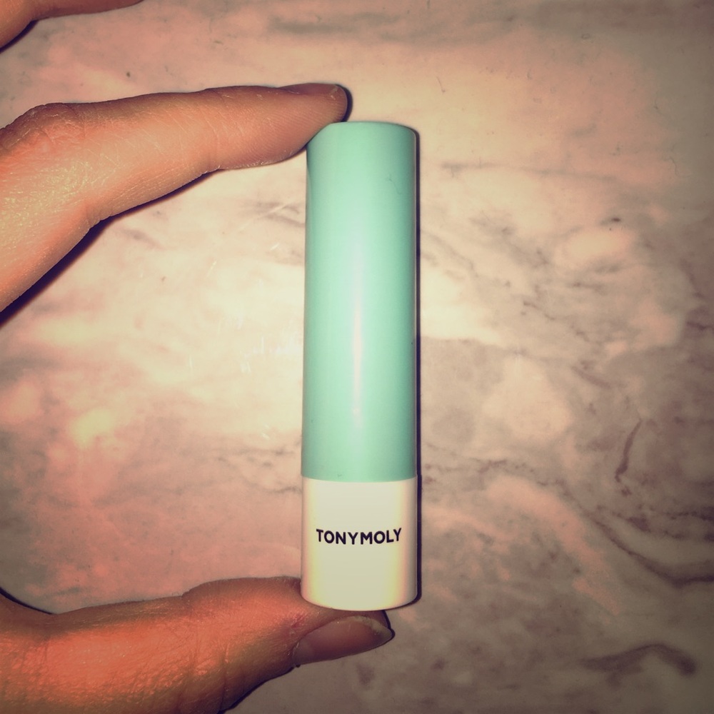 SOLD FREE Lip care stick