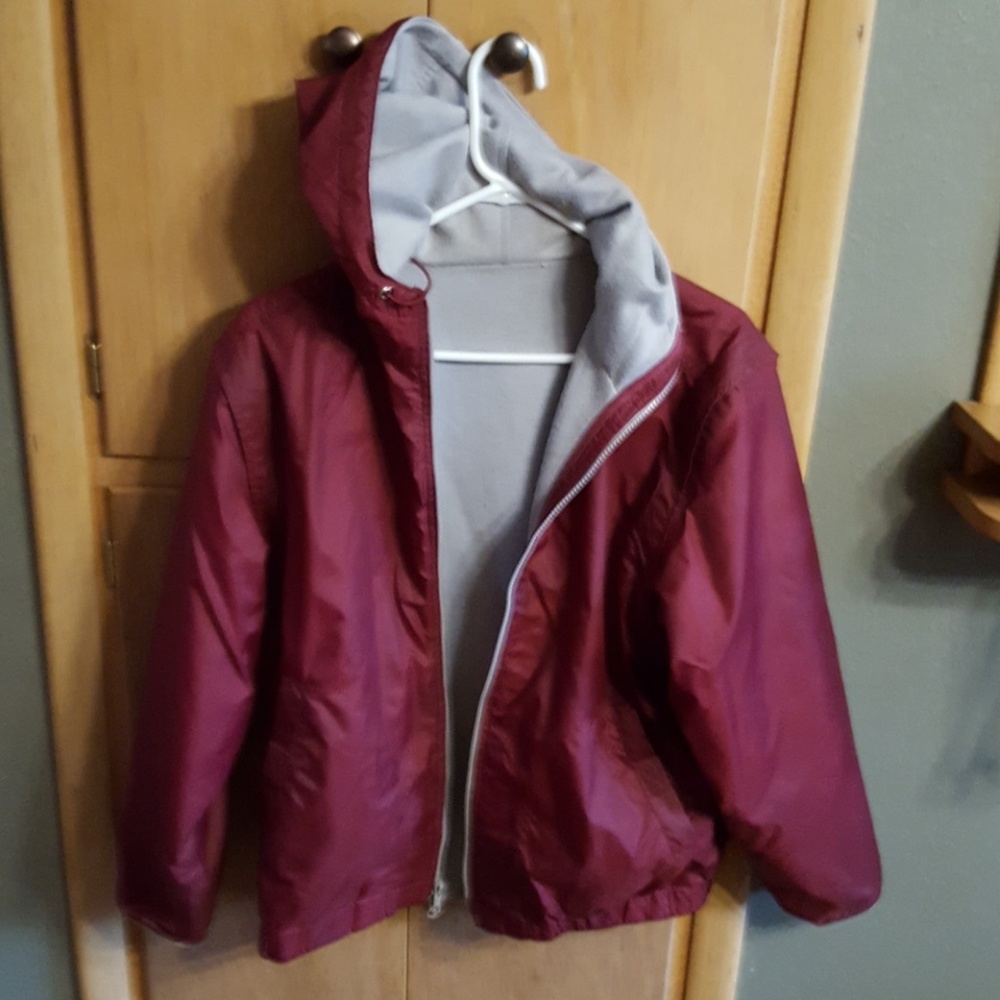 Reversible jacket/vest