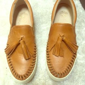 Camel vince camuto sliders