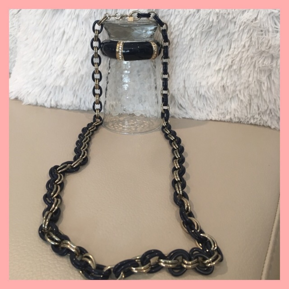 Banana Republic Navy & Gold link chain & Bracelet