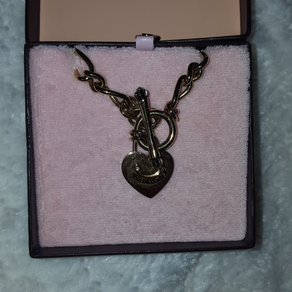 Juicy Couture Gold Necklace - Picture 1 of 3