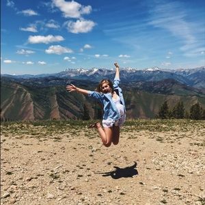 Meet your Posher, Chrissy