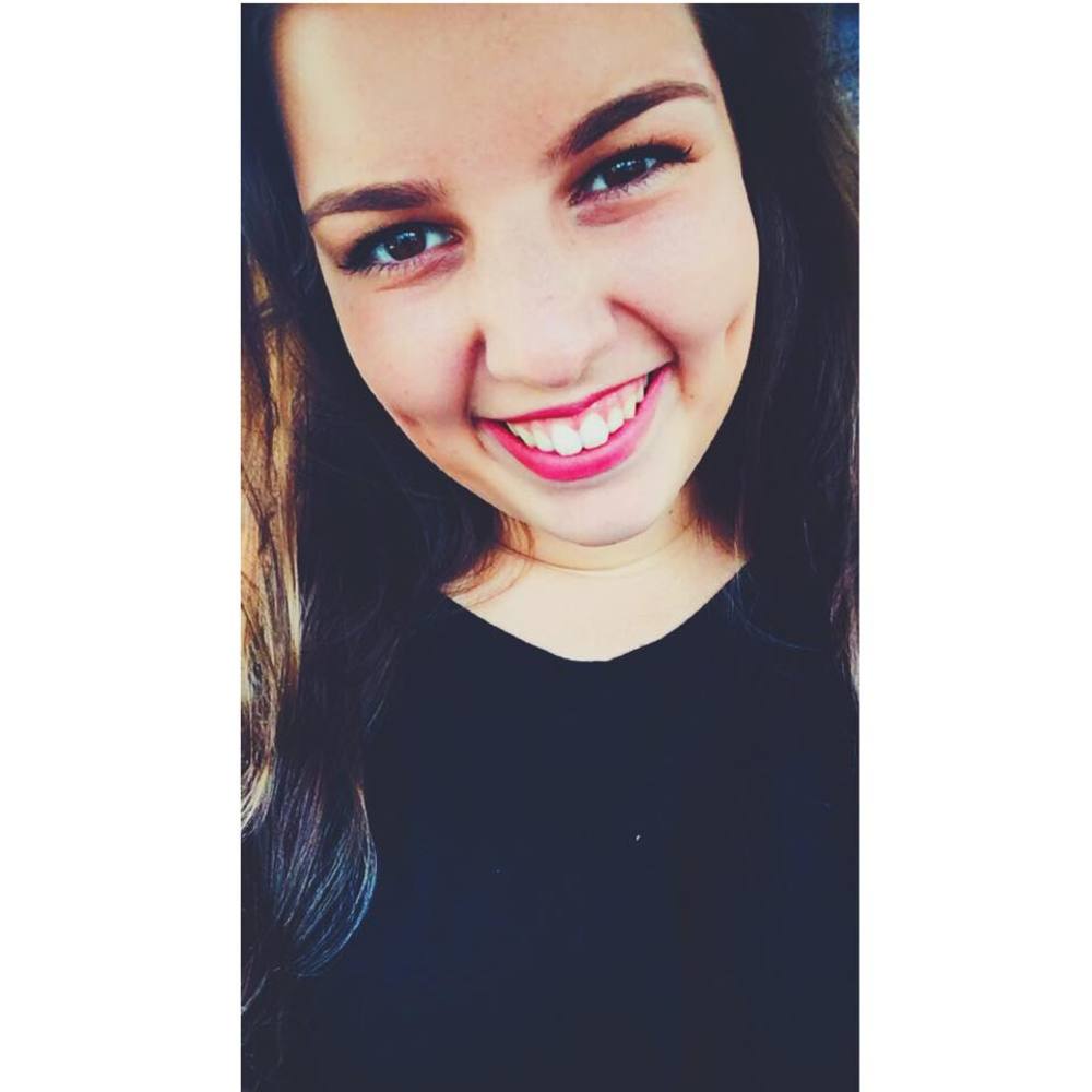 Meet your Posher, Kayla