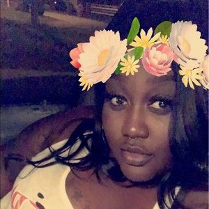 Meet your Posher, Ashley