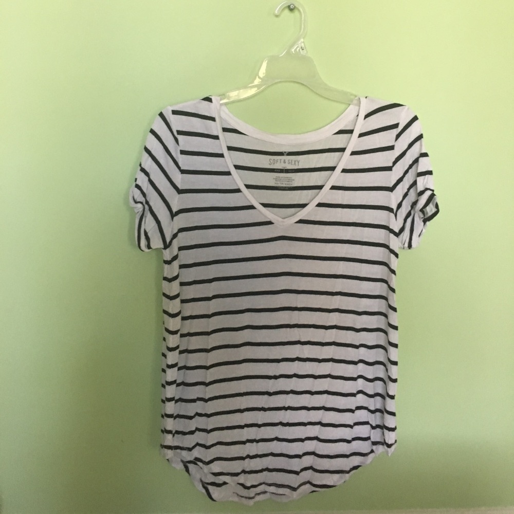 American Eagle Soft and Sexy Tee