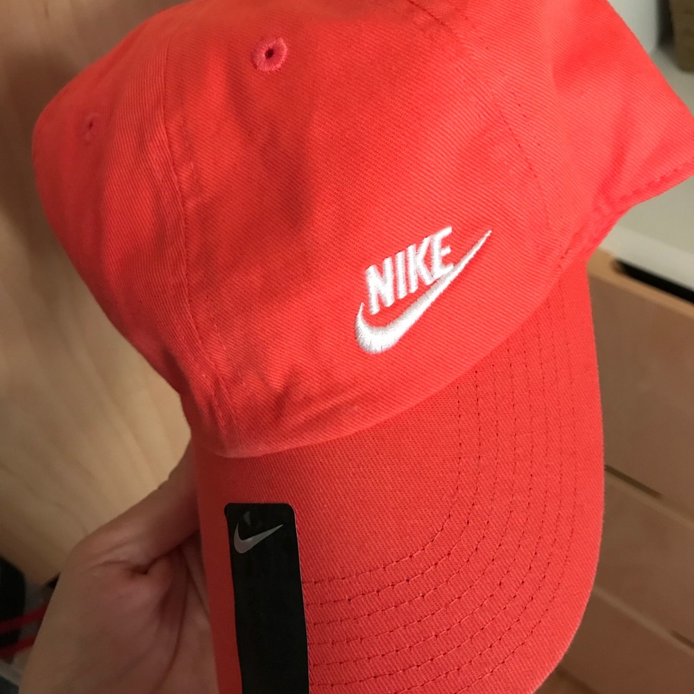 Brand New Nike hat
