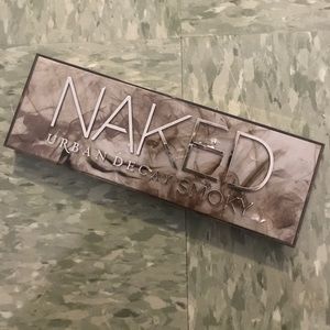 Naked Cosmetics Urban Decay Smoky