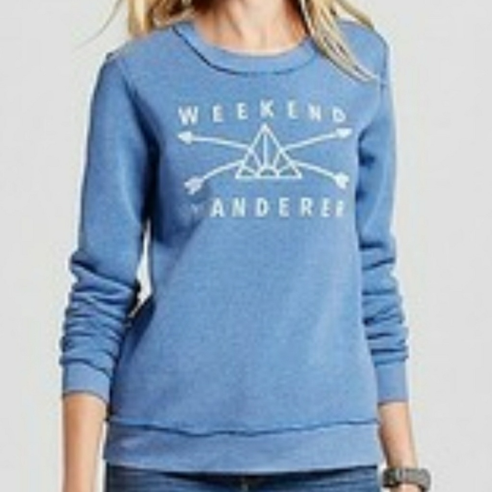 Weekend Wanderer Blue Sweatshirt