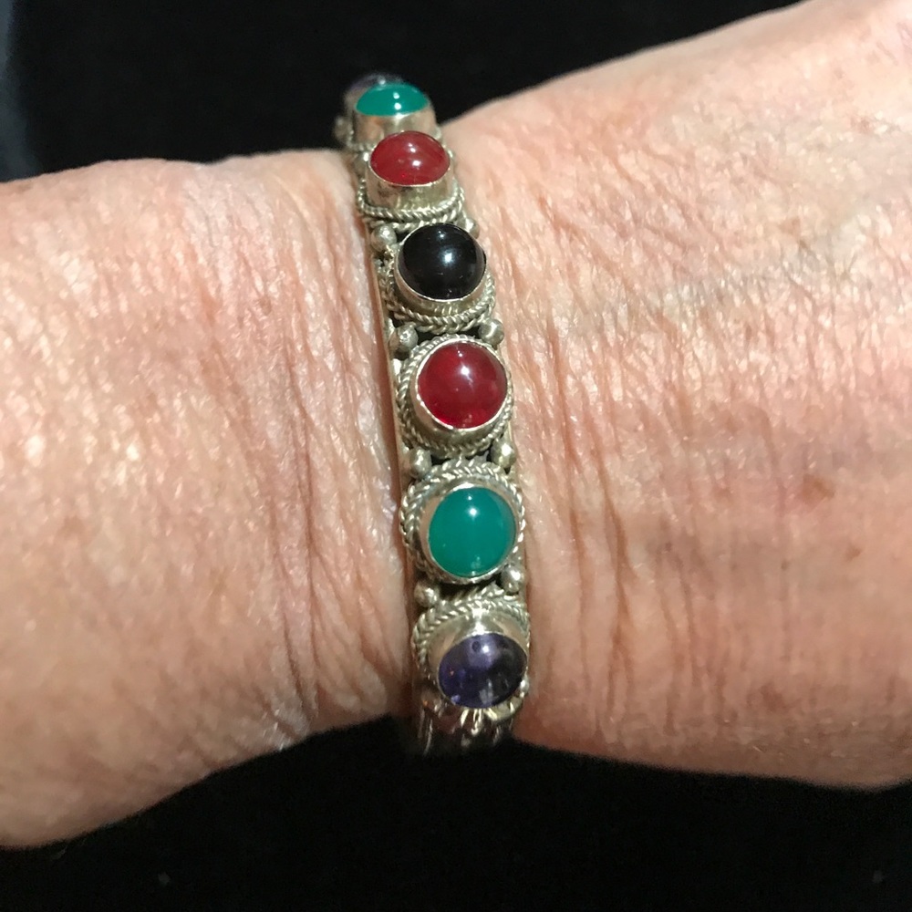 NWT natural stone Tibetan bracelet
