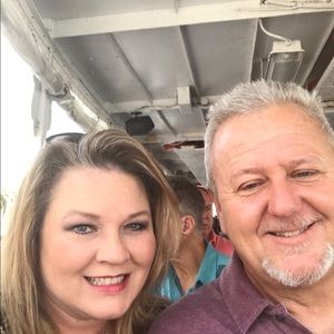 Meet your Posher, Taunja