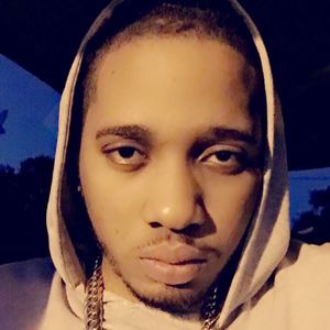 Meet your Posher, Travis