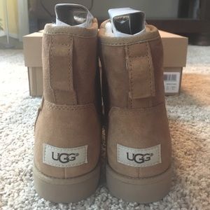 UGG Cory Slim Boots - BRAND NEW!!