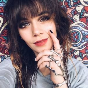 Meet your Posher, Sadie