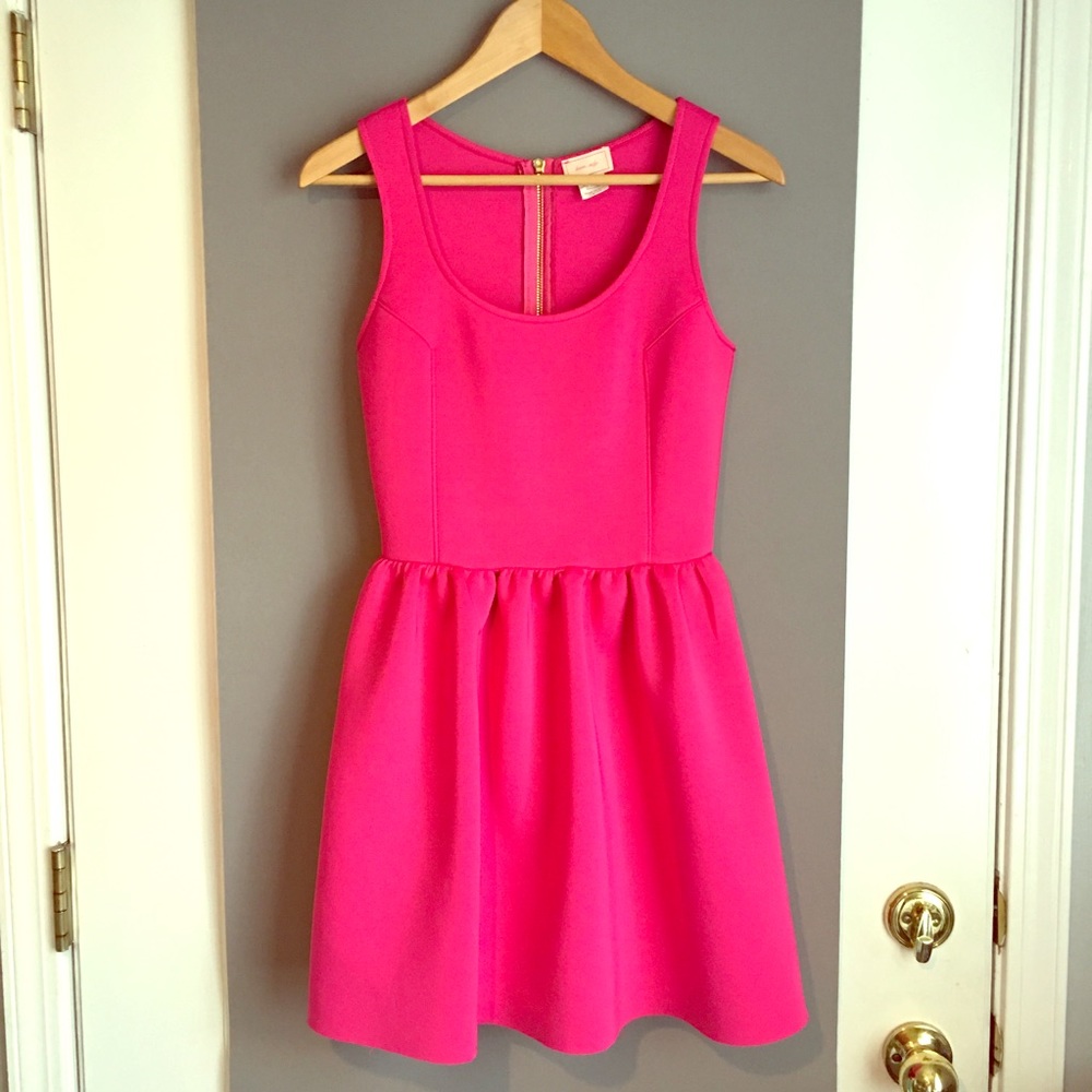 Fit & Flare Dress w/ pockets