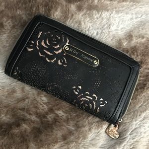 Betsey Johnson black wallet