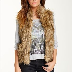 PPLA Vest size small brand new with tags