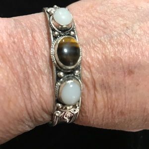 NWT Tibetan silver moonstone tigers eye bracelet
