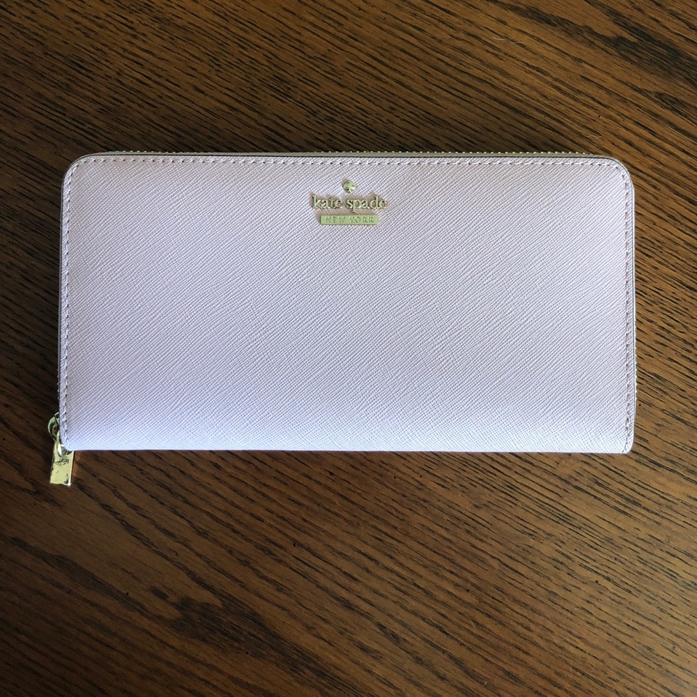 Kate spade Cameron street wallet