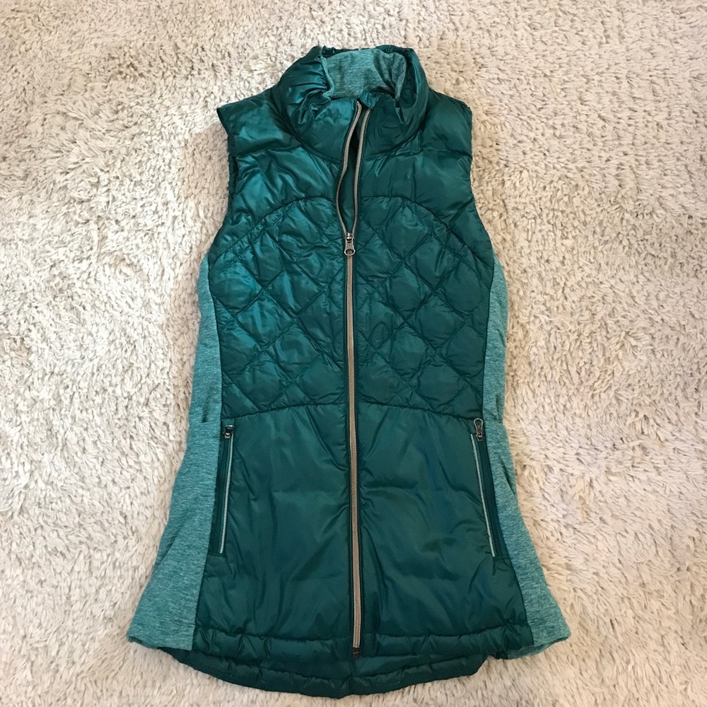 Lululemon Down For a Run vest