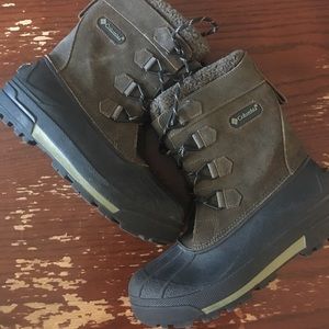 Columbia North Polar Y's Boots Women's 9/Men's 7