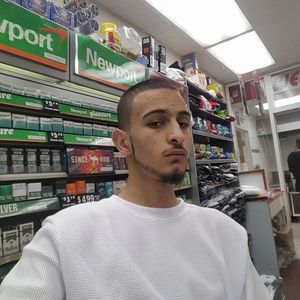 Meet your Posher, Amjad