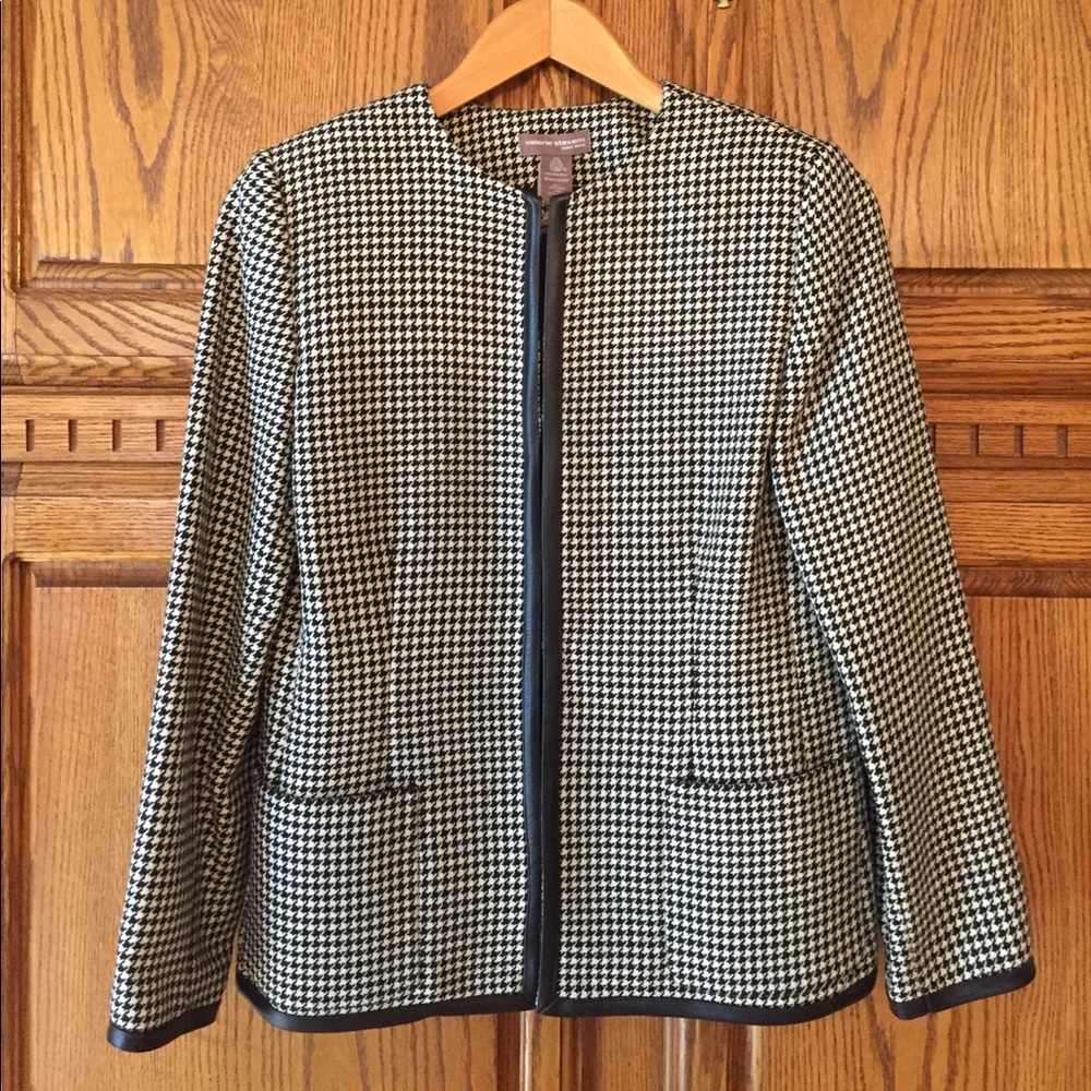 Wool Houndstooth Blazer