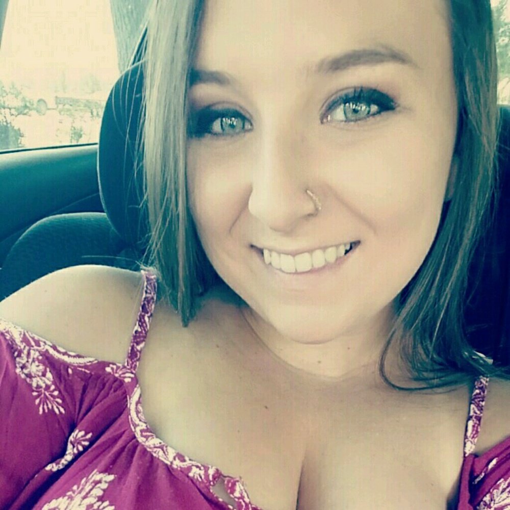 Meet your Posher, Katlin