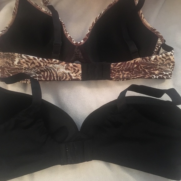 Bras - Picture 2 of 2