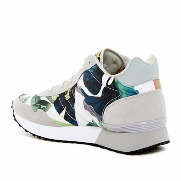 Hawke & Co. Men's Warren Suede Sneaker  Size 11 - Picture 2 of 3