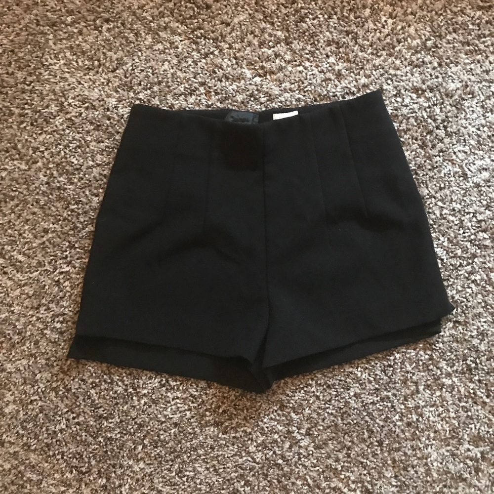 H&M high waisted shorts